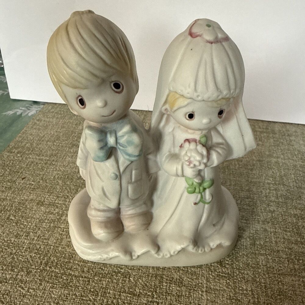 Jonathan & David 1979 Enesco Bride & Groom “The Lord Bless You & Keep You” EUC!